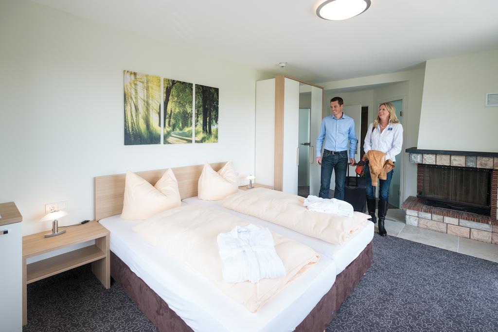 Landhotel Kristall Bad Marienberg Ruang foto